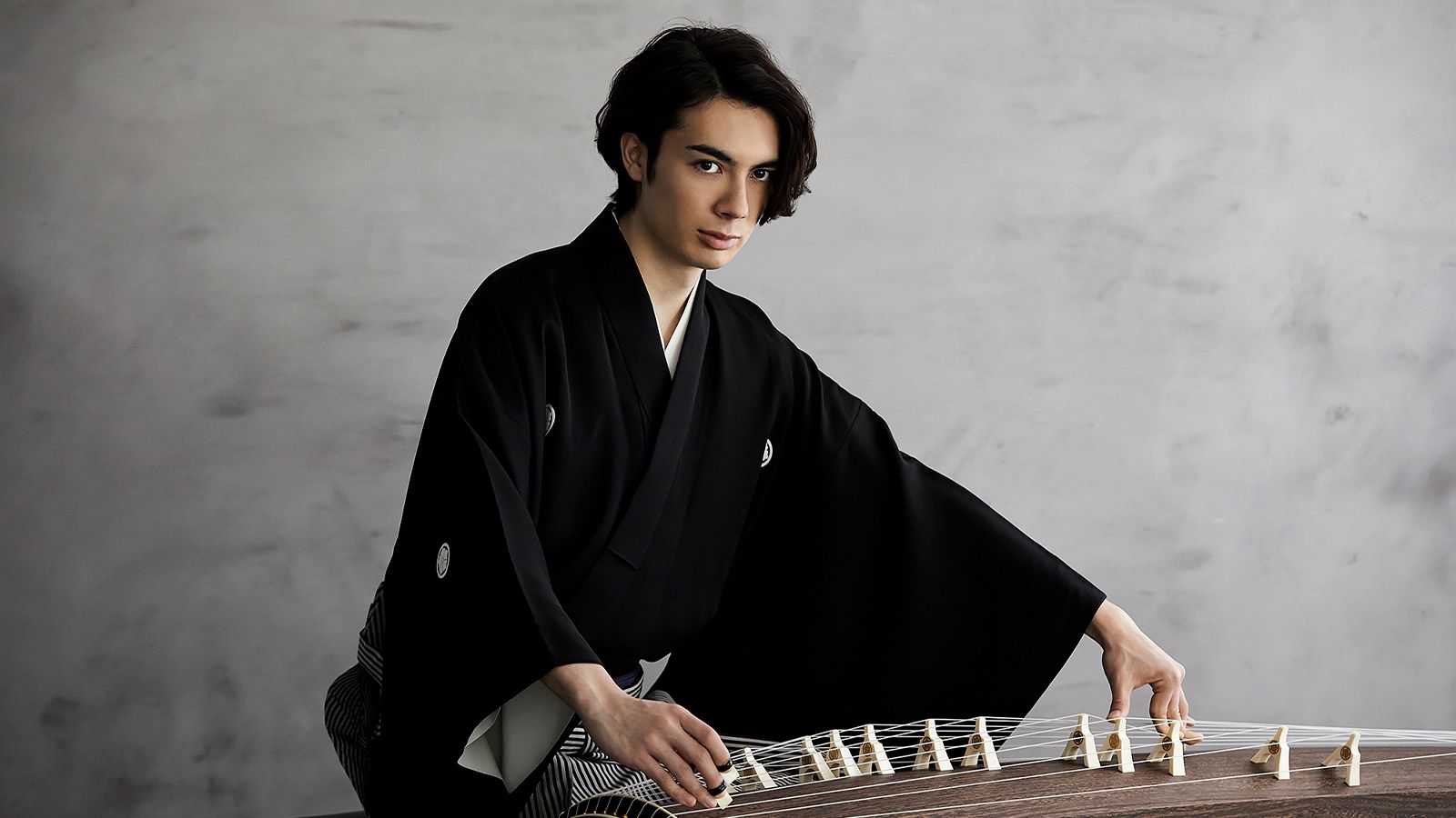 17弦お琴です。ミニです。 17弦お琴です。ミニです。 （17弦お琴です。ミニです。 和楽器）